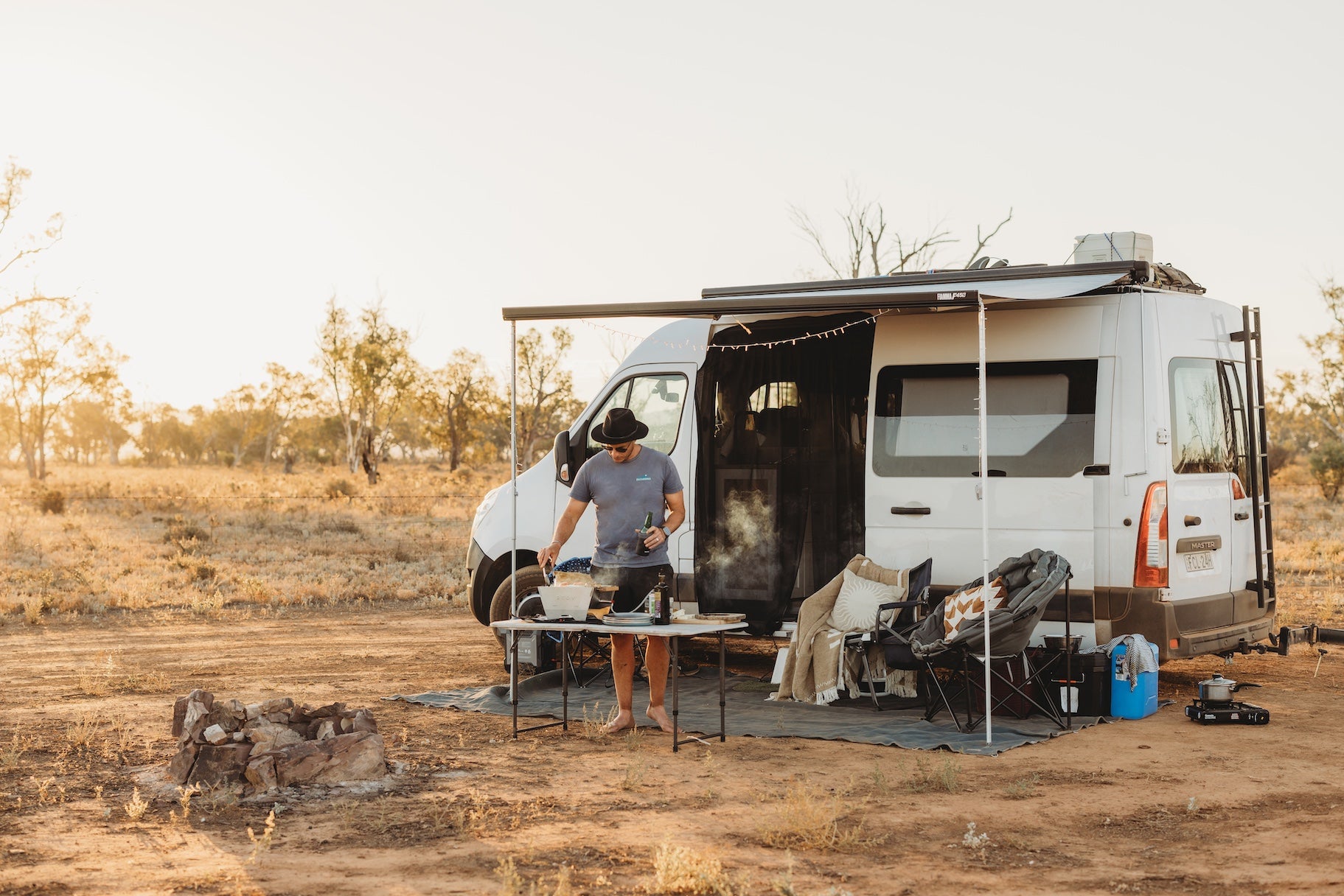 Designed with love the STOV BBQ makes your trips and adventures with friends easy and unforgettable. 